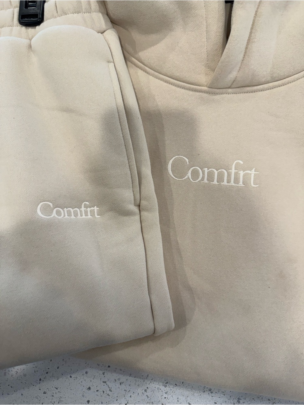 Unisex Comfrt Signature Jogger Set - Bone Color, size large (oversized) - Picture 12 of 14